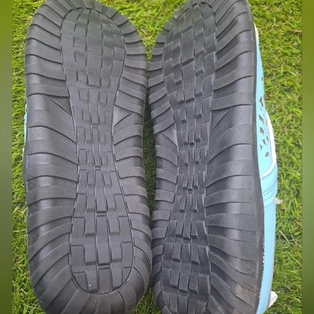 NEW J'Adior Baby Blue Slip On Flats  Size 7.5